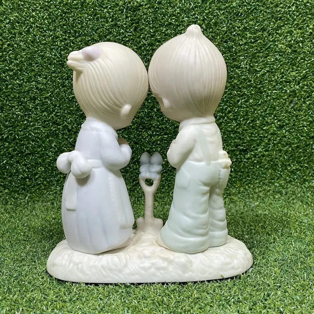 Vintage 1978 Precious Moments Prayer Changes Things Porcelain Figurine